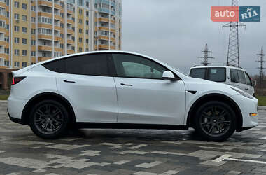 Внедорожник / Кроссовер Tesla Model Y 2020 в 