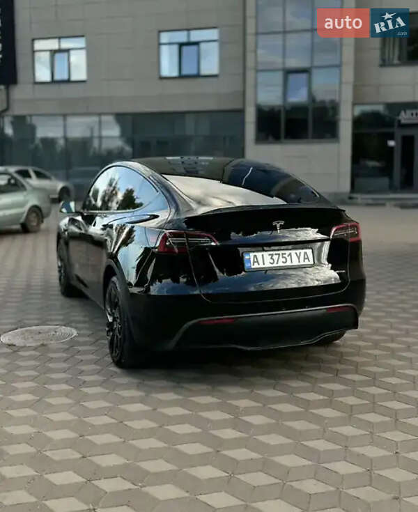Внедорожник / Кроссовер Tesla Model Y 2023 в Львове