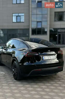 Внедорожник / Кроссовер Tesla Model Y 2023 в 
