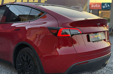 Внедорожник / Кроссовер Tesla Model Y 2023 в 