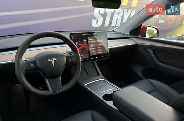 Внедорожник / Кроссовер Tesla Model Y 2023 в 