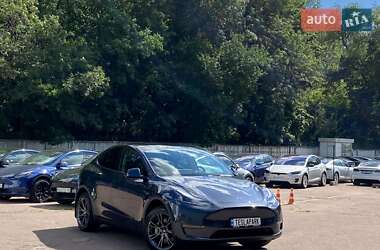 Внедорожник / Кроссовер Tesla Model Y 2024 в 