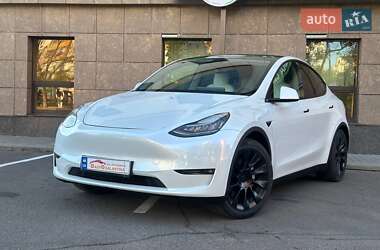 Внедорожник / Кроссовер Tesla Model Y 2022 в 