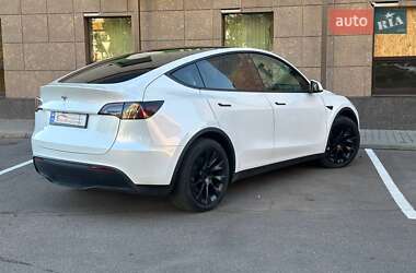 Внедорожник / Кроссовер Tesla Model Y 2022 в 