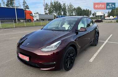 Внедорожник / Кроссовер Tesla Model Y 2024 в 
