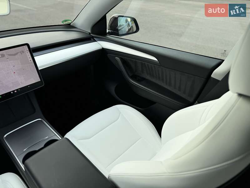 Внедорожник / Кроссовер Tesla Model Y 2024 в Ковеле фото 18 Внедорожник / Кроссовер Tesla Model Y 2024 в Ковеле