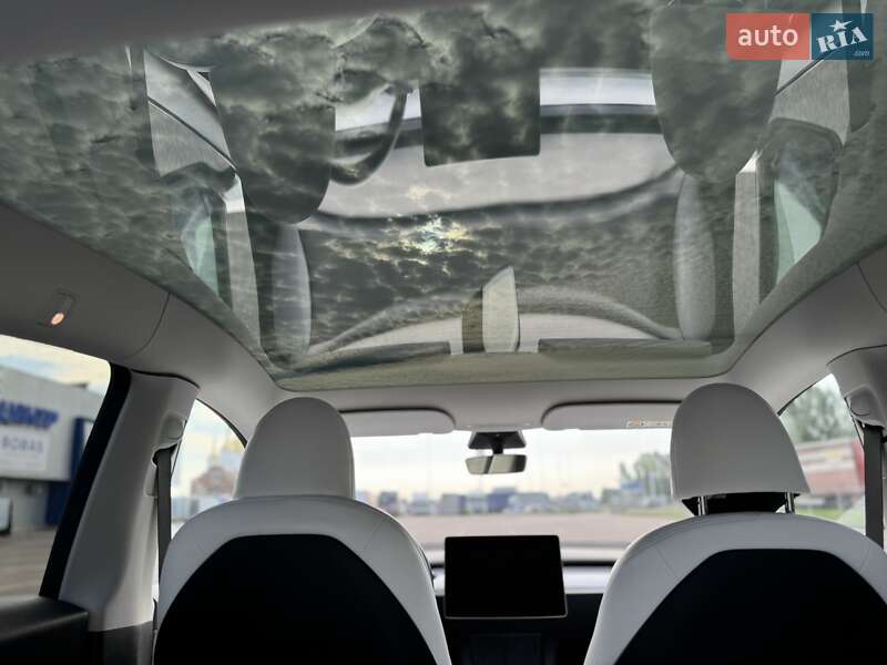 Внедорожник / Кроссовер Tesla Model Y 2024 в Ковеле фото 22 Внедорожник / Кроссовер Tesla Model Y 2024 в Ковеле