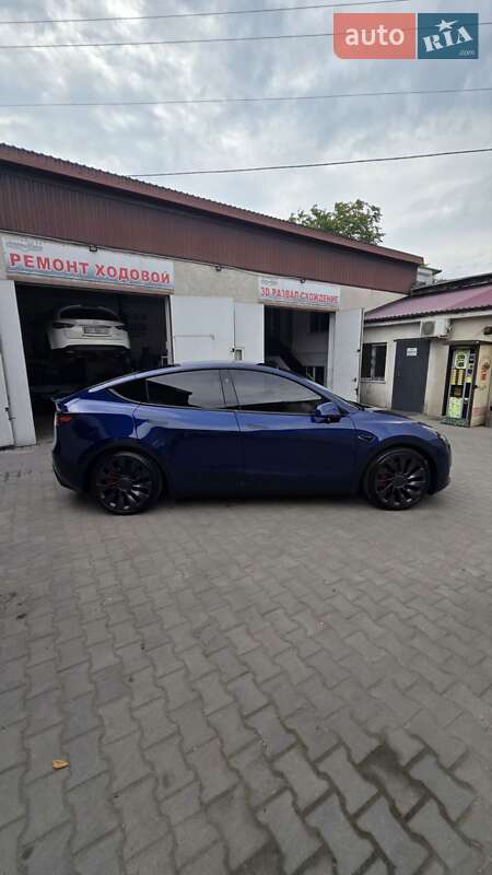 Внедорожник / Кроссовер Tesla Model Y 2023 в Одессе