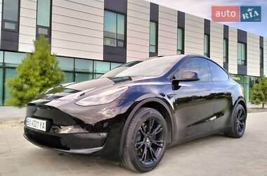 Внедорожник / Кроссовер Tesla Model Y 2022 в Хмельницком