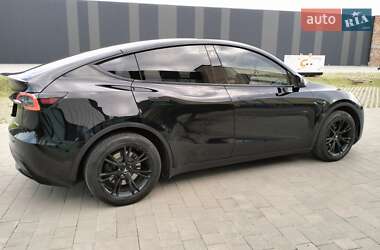 Внедорожник / Кроссовер Tesla Model Y 2022 в 