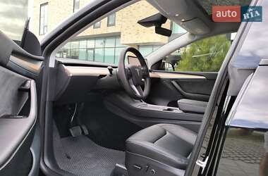 Внедорожник / Кроссовер Tesla Model Y 2022 в 