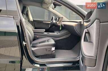 Внедорожник / Кроссовер Tesla Model Y 2022 в 