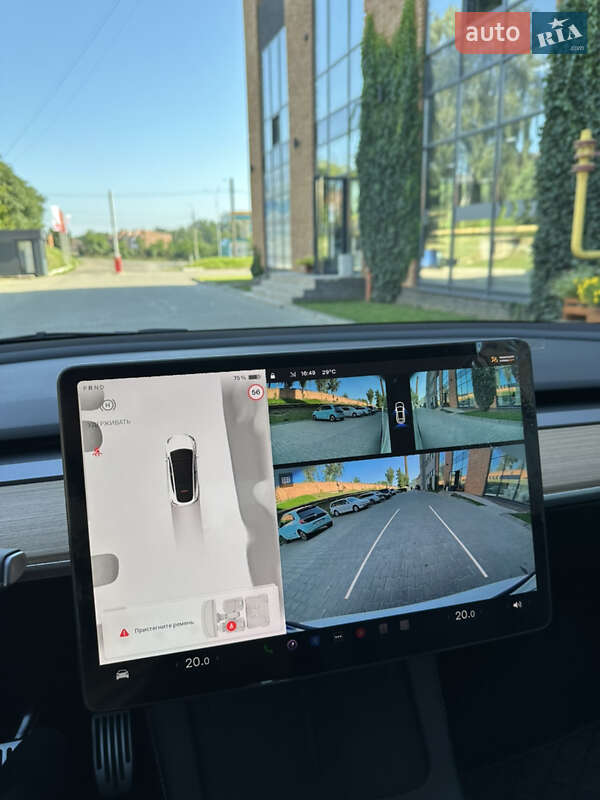 Внедорожник / Кроссовер Tesla Model Y 2024 в Черновцах