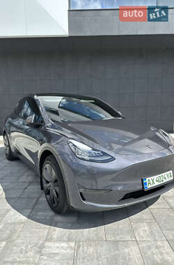 Внедорожник / Кроссовер Tesla Model Y 2021 в 