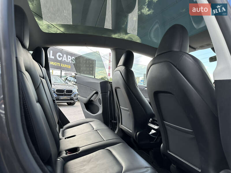 Внедорожник / Кроссовер Tesla Model Y 2023 в Харькове