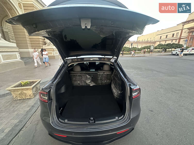 Внедорожник / Кроссовер Tesla Model Y 2022 в Одессе