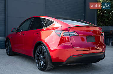 Внедорожник / Кроссовер Tesla Model Y 2022 в 