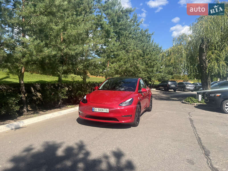 Внедорожник / Кроссовер Tesla Model Y 2023 в Кременчуге