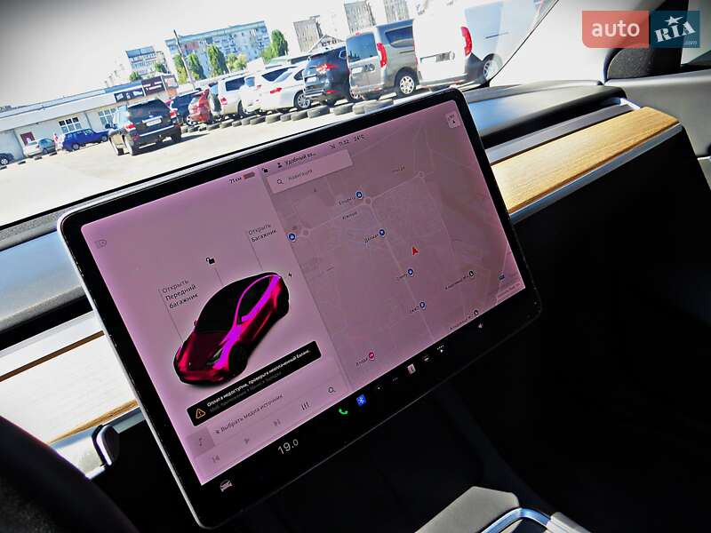 Позашляховик / Кросовер Tesla Model Y 2021 в Черкасах