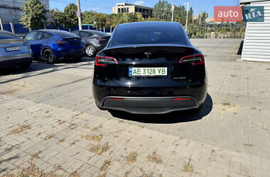 Внедорожник / Кроссовер Tesla Model Y 2024 в 