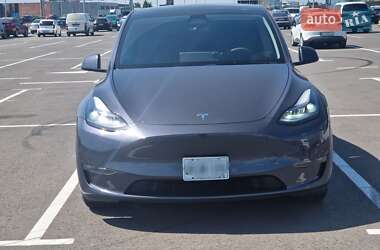 Внедорожник / Кроссовер Tesla Model Y 2023 в 