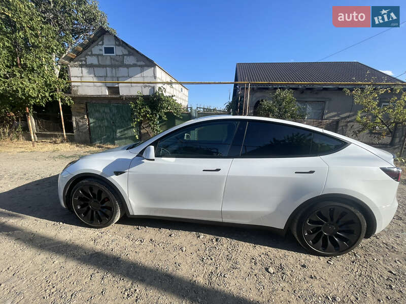 Внедорожник / Кроссовер Tesla Model Y 2022 в Одессе