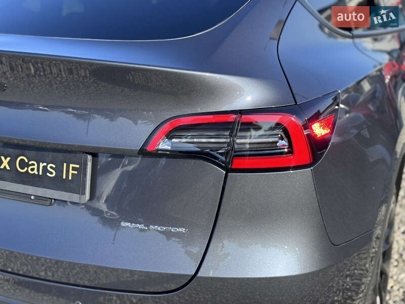 Внедорожник / Кроссовер Tesla Model Y 2022 в Ивано-Франковске