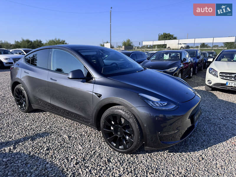 Внедорожник / Кроссовер Tesla Model Y 2022 в Ивано-Франковске