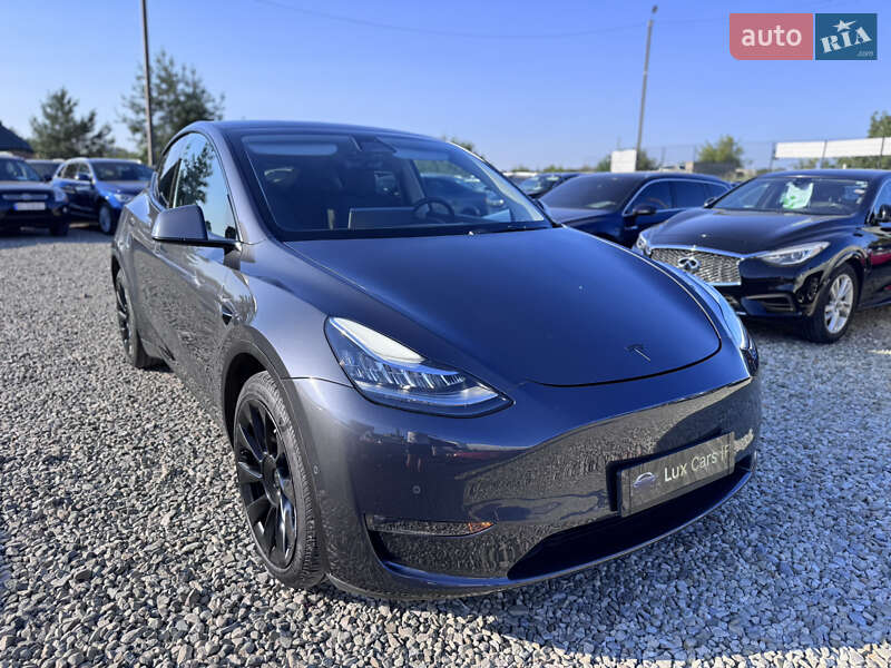 Внедорожник / Кроссовер Tesla Model Y 2022 в Ивано-Франковске