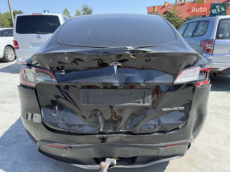 Внедорожник / Кроссовер Tesla Model Y 2022 в Дрогобыче