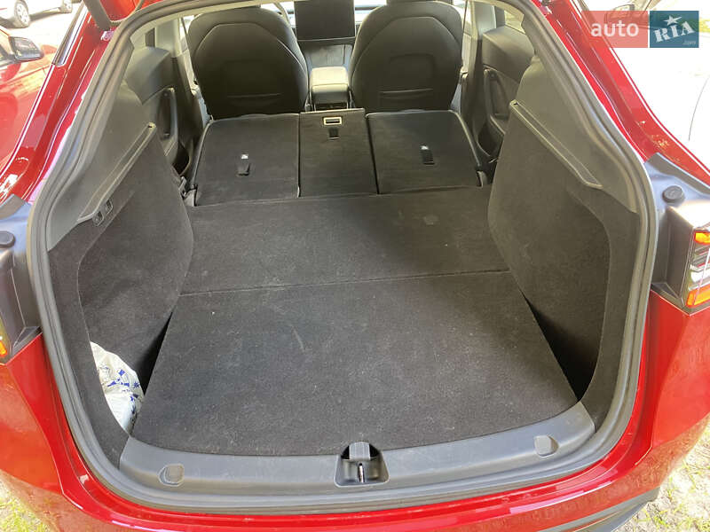 Внедорожник / Кроссовер Tesla Model Y 2023 в Киеве фото 36 Внедорожник / Кроссовер Tesla Model Y 2023 в Киеве