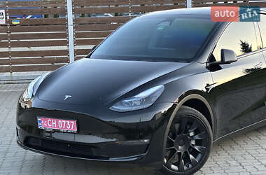 Внедорожник / Кроссовер Tesla Model Y 2023 в 