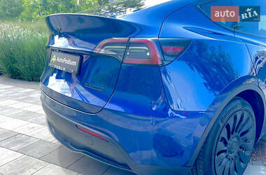 Внедорожник / Кроссовер Tesla Model Y 2023 в 