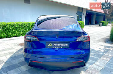 Внедорожник / Кроссовер Tesla Model Y 2023 в 