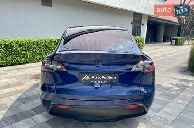 Внедорожник / Кроссовер Tesla Model Y 2023 в 