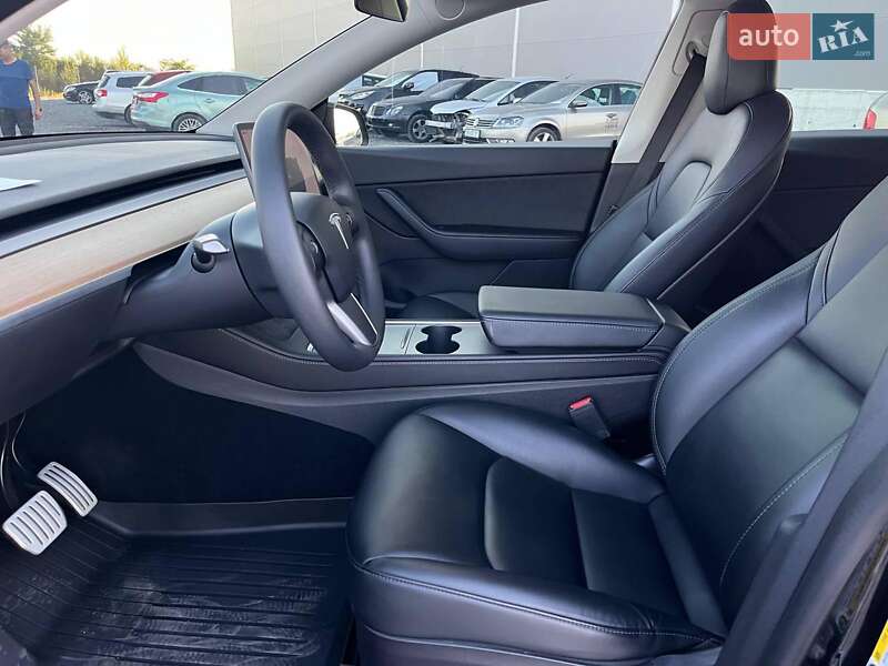 Внедорожник / Кроссовер Tesla Model Y 2022 в Львове