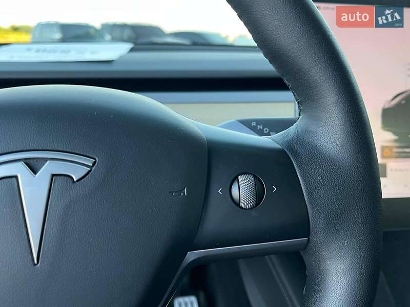 Внедорожник / Кроссовер Tesla Model Y 2022 в Львове