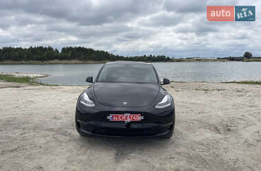Позашляховик / Кросовер Tesla Model Y 2022 в Львові