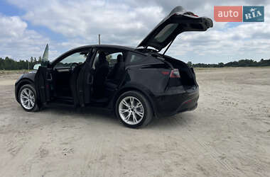 Внедорожник / Кроссовер Tesla Model Y 2022 в 