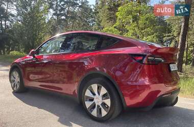 Внедорожник / Кроссовер Tesla Model Y 2024 в 