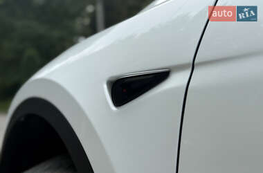 Внедорожник / Кроссовер Tesla Model Y 2023 в 