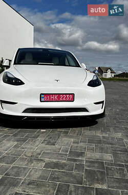 Внедорожник / Кроссовер Tesla Model Y 2022 в Луцке
