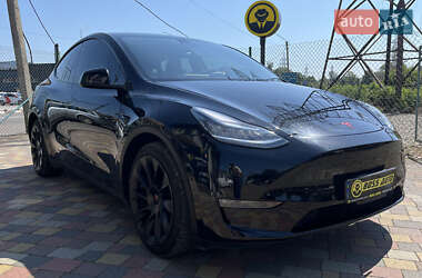 Внедорожник / Кроссовер Tesla Model Y 2021 в 