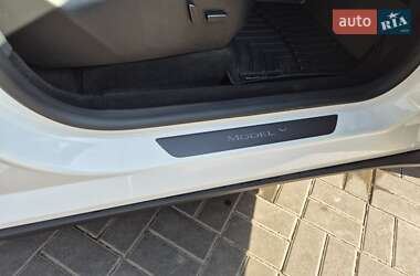 Внедорожник / Кроссовер Tesla Model Y 2023 в 