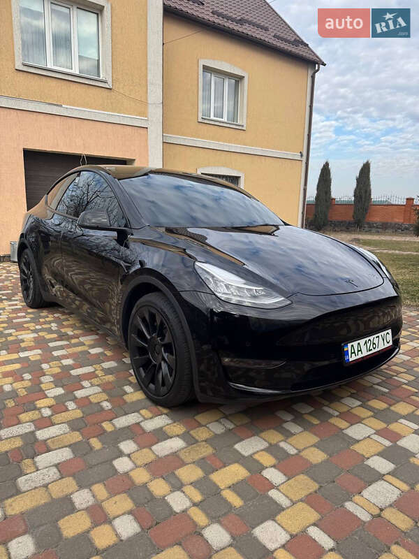 Внедорожник / Кроссовер Tesla Model Y 2022 в Киеве