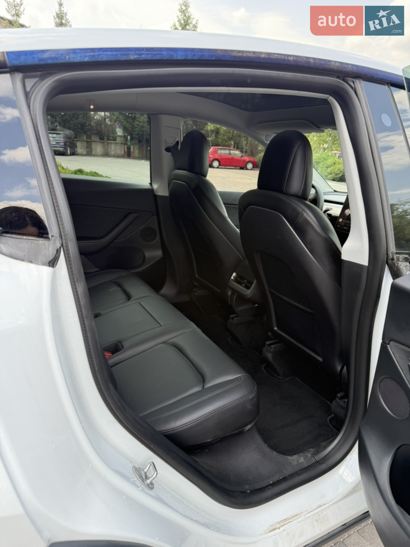 2021 Tesla Model Y - мініатюра 10