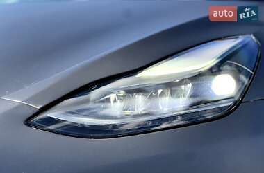 Внедорожник / Кроссовер Tesla Model Y 2022 в 