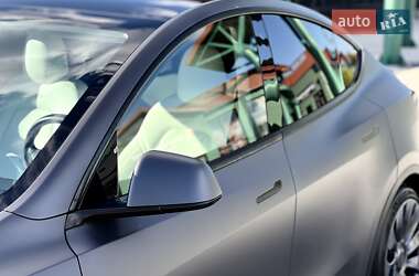 Внедорожник / Кроссовер Tesla Model Y 2022 в 