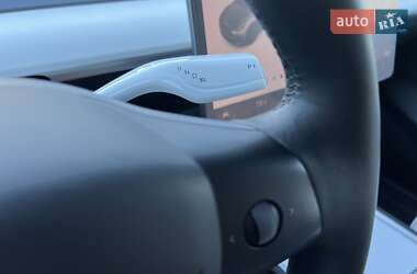 Внедорожник / Кроссовер Tesla Model Y 2022 в 