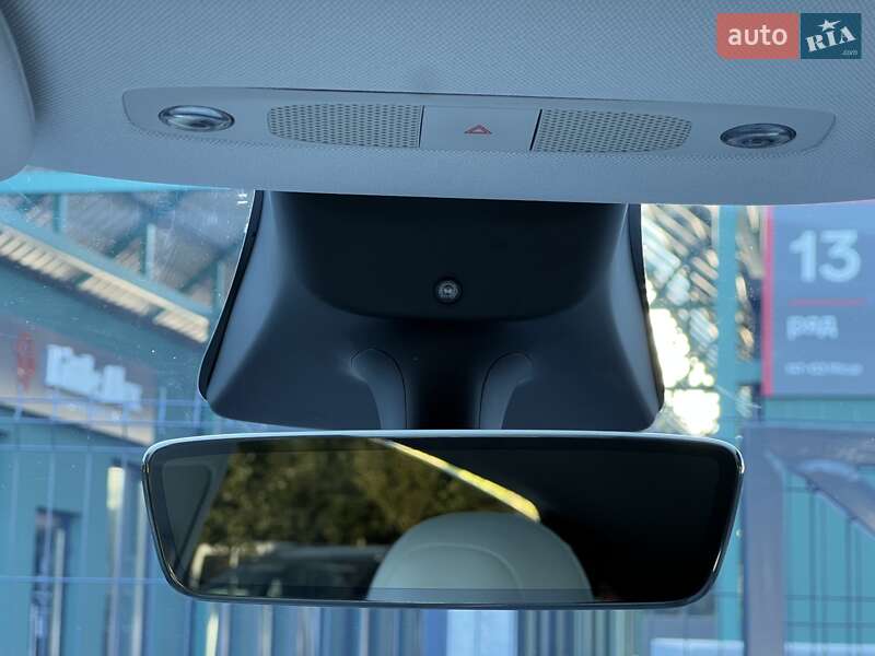 Внедорожник / Кроссовер Tesla Model Y 2022 в Киеве